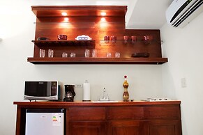 Paradise Beach Hotel & Resort