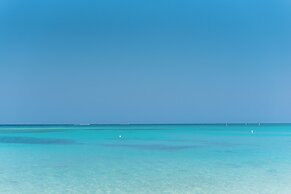 Paradise Beach Hotel & Resort