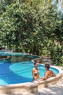 Paradise Beach Hotel & Resort