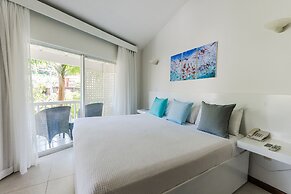 Paradise Beach Hotel & Resort