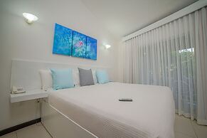 Paradise Beach Hotel & Resort