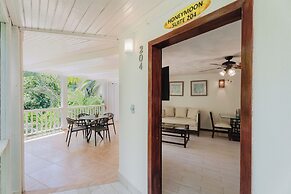 Paradise Beach Resort & Dive Center