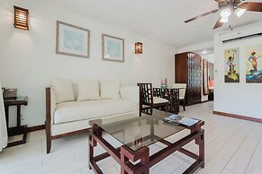 Paradise Beach Resort & Dive Center