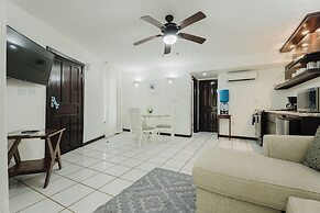Paradise Beach Resort & Dive Center