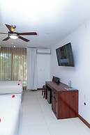 Paradise Beach Hotel & Resort