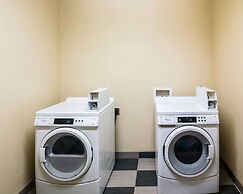 Spark by Hilton Amarillo Western Plaza