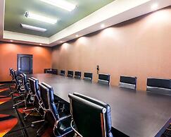 Spark by Hilton Amarillo Western Plaza