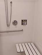 Yankee Clipper Motel