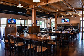 SpringHill Suites by Marriott Chattanooga Downtown/Cameron Harbor