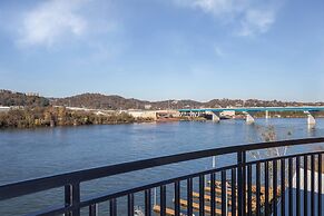 SpringHill Suites by Marriott Chattanooga Downtown/Cameron Harbor