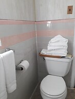 Suitcase Motel & Travel