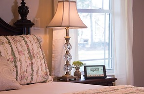 Caldwell House Bed & Breakfast