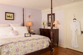 Caldwell House Bed & Breakfast