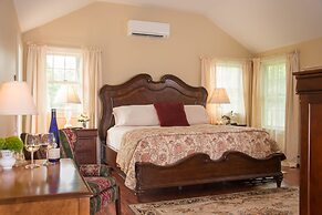 Caldwell House Bed & Breakfast
