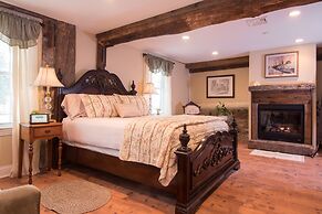 Caldwell House Bed & Breakfast