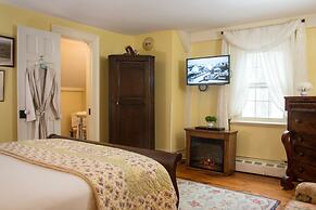 Caldwell House Bed & Breakfast