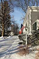 Caldwell House Bed & Breakfast