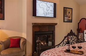 Caldwell House Bed & Breakfast