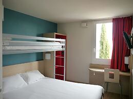 Kyriad Direct Mont De Marsan - St Avit