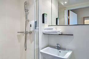 Kyriad Direct Mont De Marsan - St Avit