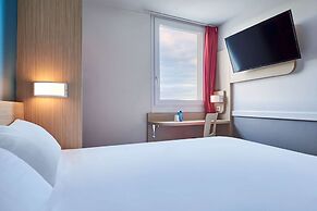 Kyriad Direct Mont De Marsan - St Avit