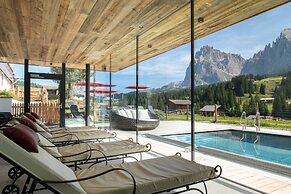 Saltria - your Alpine experience