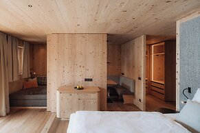 Saltria - your Alpine experience