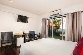 Apsara Centrepole Hotel