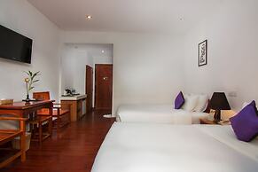 Apsara Centrepole Hotel