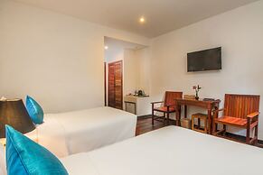 Apsara Centrepole Hotel