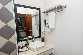 Apsara Centrepole Hotel