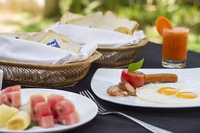 Apsara Centrepole Hotel