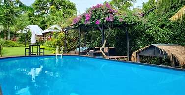 The Samoan Outrigger Hotel