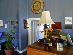 The Samoan Outrigger Hotel