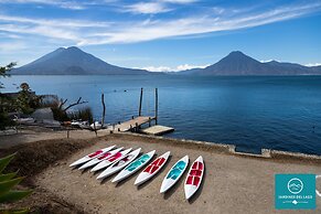 Hotel y Centro de Convenciones Jardines del Lago