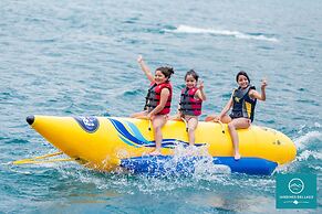 Hotel y Centro de Convenciones Jardines del Lago