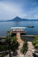 Hotel y Centro de Convenciones Jardines del Lago