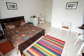 Bizafrika Guest Lodge & Conference Center