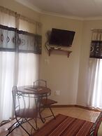 Bizafrika Guest Lodge & Conference Center