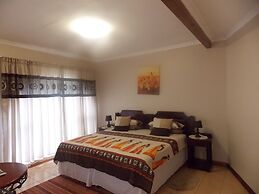 Bizafrika Guest Lodge & Conference Center