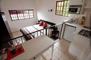 Bizafrika Guest Lodge & Conference Center