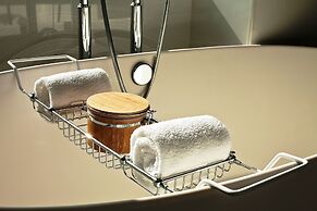 Kimpton Hotel Monaco Philadelphia by IHG