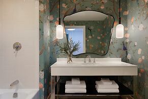Kimpton Hotel Monaco Philadelphia by IHG