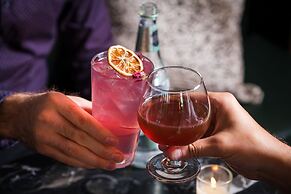 Kimpton Hotel Monaco Philadelphia by IHG