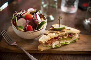 Kimpton Hotel Monaco Philadelphia by IHG