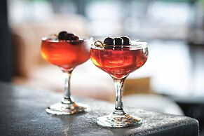 Kimpton Hotel Monaco Philadelphia by IHG