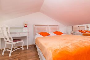 Residences Island View