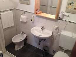 Hotel Monterosso Alto