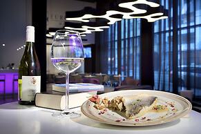 Eurostars Book Hotel