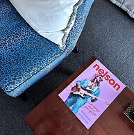 DeLorenzo's Studio Apartments